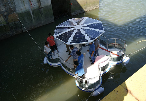 1200W Mini Solar Yacht With High Efficiency Flexible Solar Panels-NEWLIGHT ENERGY
